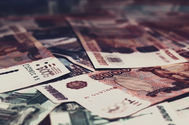 https://pixabay.com/ru/photos/%D0%BA%D1%80%D0%B0%D1%81%D0%B8%D0%B2%D0%BE-%D0%BC%D0%BD%D0%BE%D0%B3%D0%BE-%D0%BA%D0%BB%D0%B0%D1%81%D1%81-%D0%B4%D0%B5%D0%BD%D1%8C%D0%B3%D0%B8-%D1%80%D1%83%D0%B1%D0%BB%D0%B8-2626175/